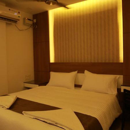 The Galaxy Suites Kochi Exteriér fotografie