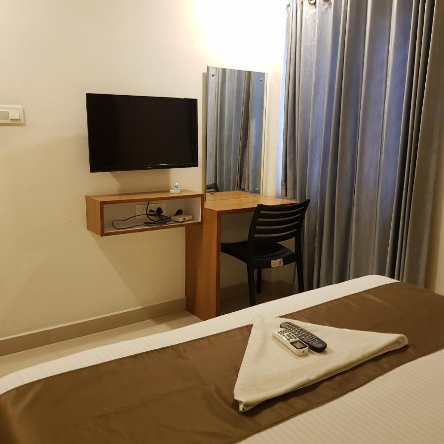 The Galaxy Suites Kochi Exteriér fotografie