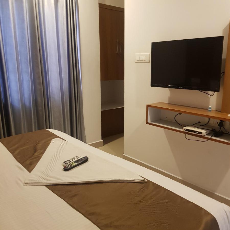 The Galaxy Suites Kochi Exteriér fotografie